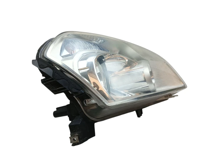 LAMPA PRAWY PRZÓD NISSAN QASHQAI J10 (2007-2009) 1.6 16V 114KM