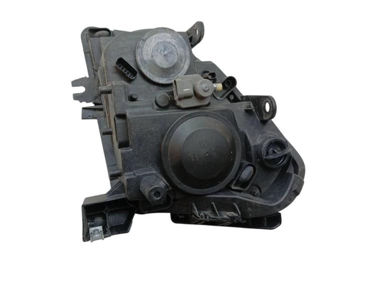 LAMPA PRAWY PRZÓD NISSAN QASHQAI J10 (2007-2009) 1.6 16V 114KM
