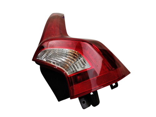 LAMPA PRAWY TYŁ VOLVO V60 I LIFT (2013-2018) 2.0 D4 190KM 31395929