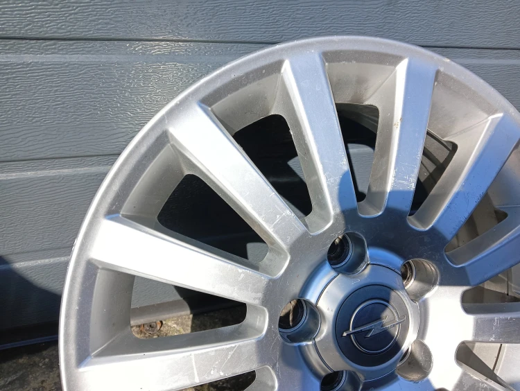 FELGA ALUMINIOWA OPEL VECTRA C (2002-2005) 1.8 16V 122KM