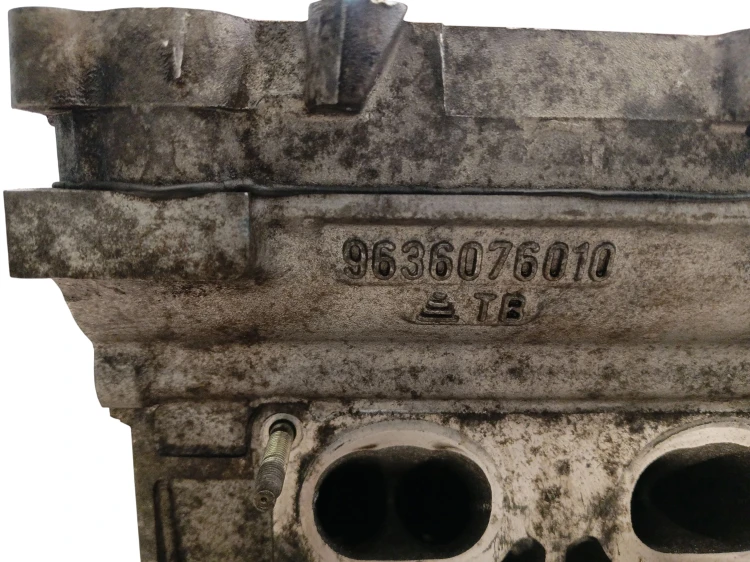 GŁOWICA PEUGEOT 307 (2001-2005) 1.6 16V 109KM 9636076010