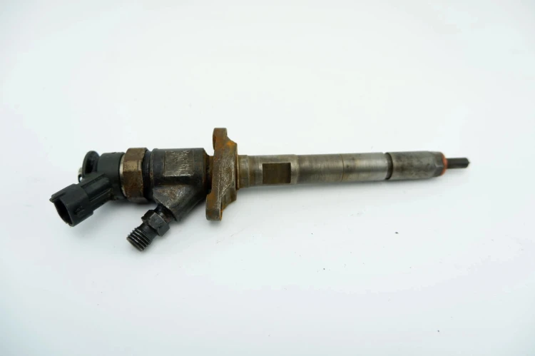 WTRYSKIWACZ PEUGEOT 407 (2004-2008) 0445110297 BOSCH