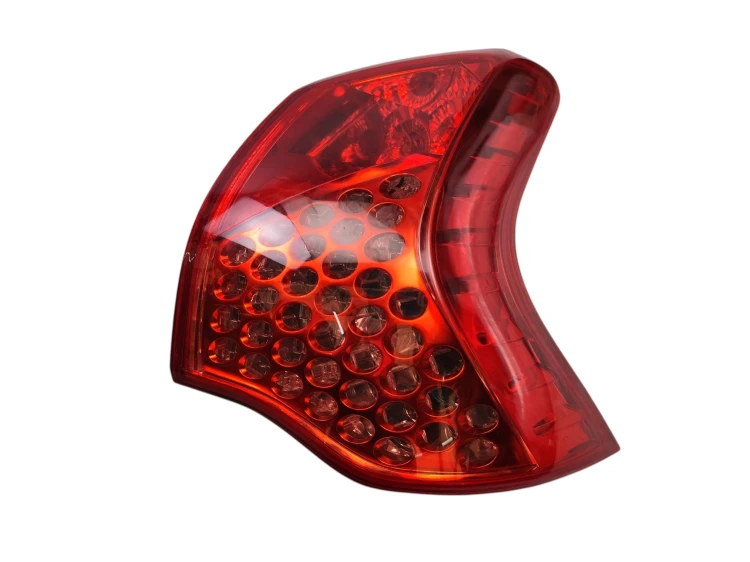 LAMPA PRAWY TYŁ PEUGEOT 3008 I (2009-2013) 1.6 e-HDI 114KM 9683460780