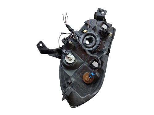LAMPA PRAWY PRZÓD DACIA LODGY LIFT (2017-2022) 1.5 Blue DCI 115KM 260102414