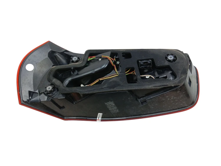 LAMPA PRAWY TYŁ CITROEN C4 PICASSO II (2013-2016) 1.6 e-HDI 115KM