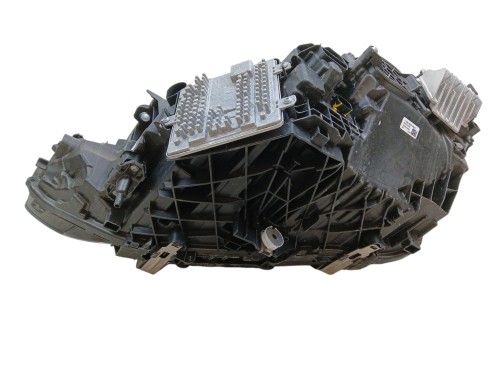 LAMPA PRAWY PRZÓD BMW i4 G26 GRAN COUPE (2021-2024) eDrive40 340KM 9505118