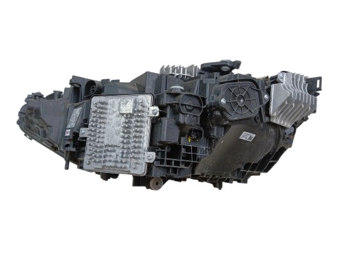 LAMPA PRAWY PRZÓD BMW i4 G26 GRAN COUPE (2021-2024) eDrive40 340KM 9505118