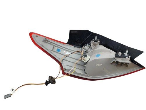LAMPA PRAWY TYŁ FORD FOCUS MK3 LIFT (2014-2018) 1.6 Ti-VCT 105 KM