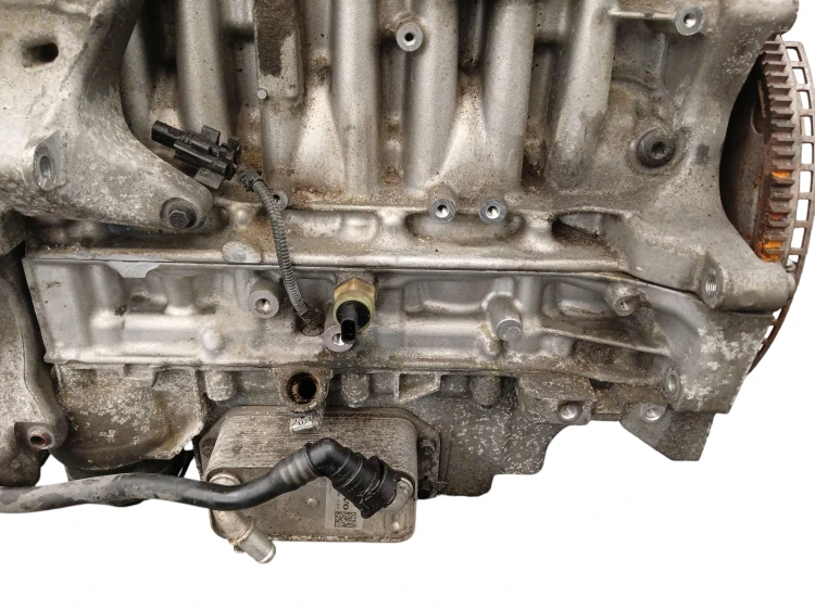 SILNIK SŁUPEK VOLVO V60 I LIFT (2013-2018) 2.0 D3 150KM D4204T9