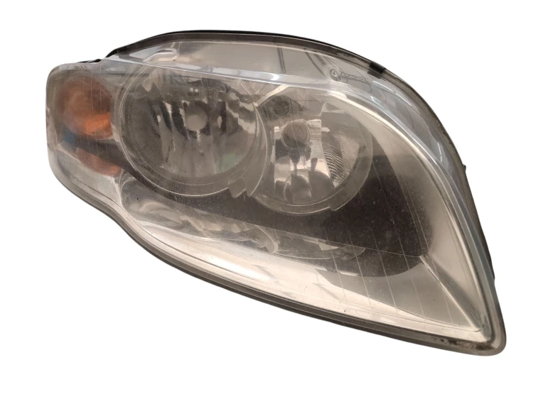 LAMPA PRAWY PRZÓD AUDI A4 B7 (2004-2008) 1.9 TDI 116KM 0301219202