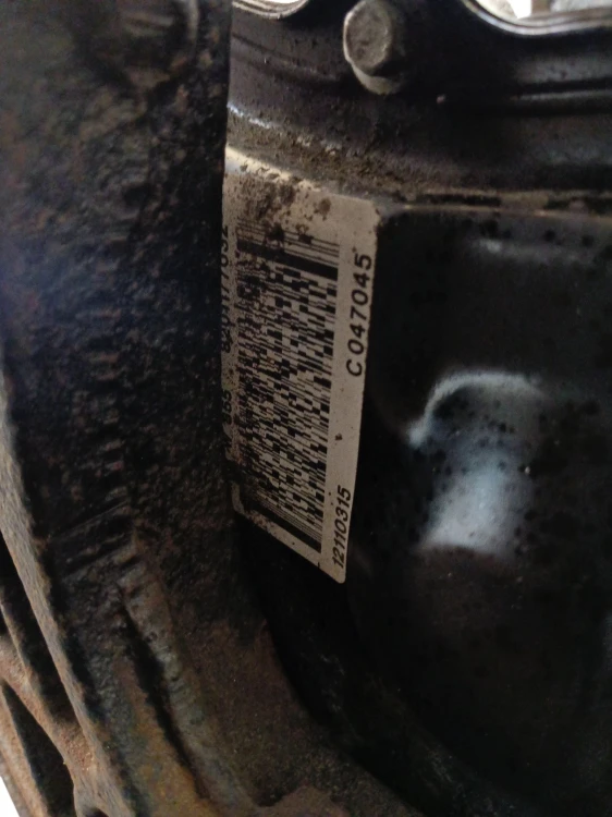 SILNIK SŁUPEK NISSAN QASHQAI J10 LIFT (2009-2013) 2.0 DCI 150KM M9R855