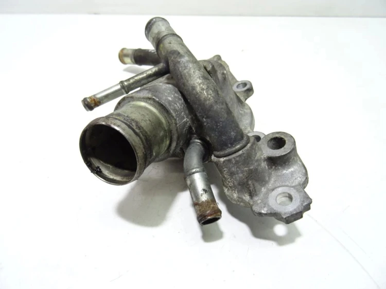 OBUDOWA TERMOSTATU RENAULT LAGUNA III (2007-)