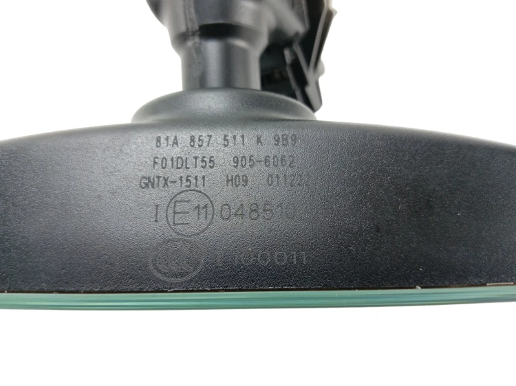LUSTERKO WEWNĘTRZNE AUDI Q2 GA 81A LIFT (2020-2023) 1.5 TFSI 150KM 81A85751