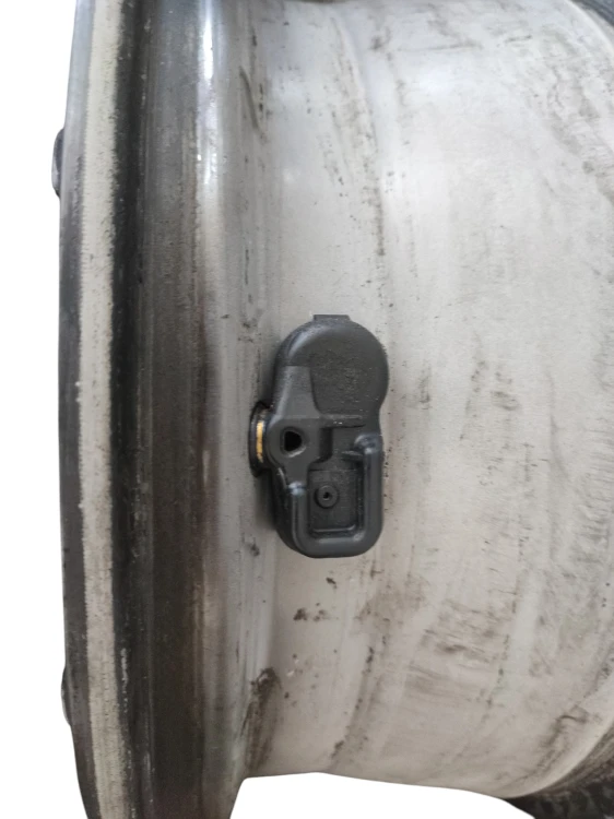 FELGA ALUMINIOWA TOYOTA COROLLA E18 (2013-2016) 1.6 VALVEMATIC 132KM 42611-