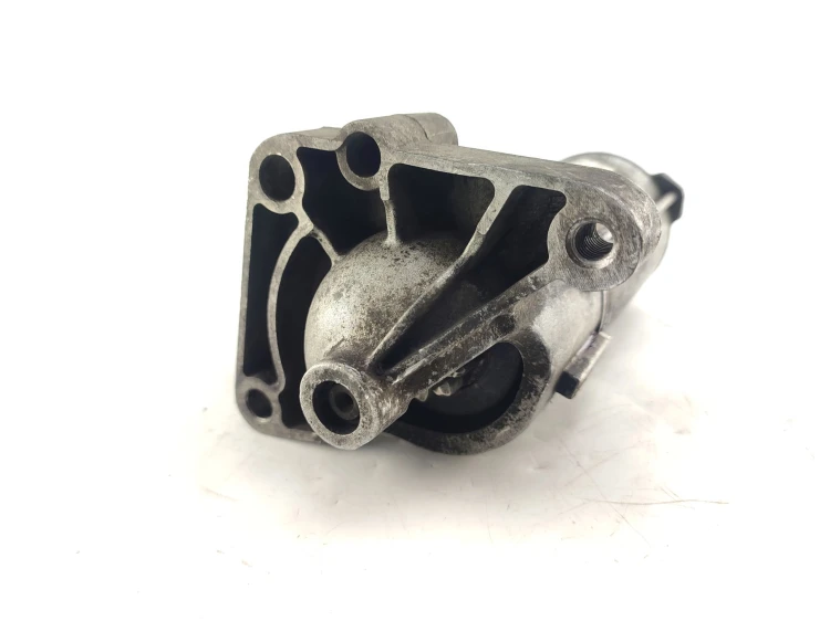 ROZRUSZNIK RENAULT LAGUNA II LIFT (2005-2007) 2.2 DCI 150KM 8200130624