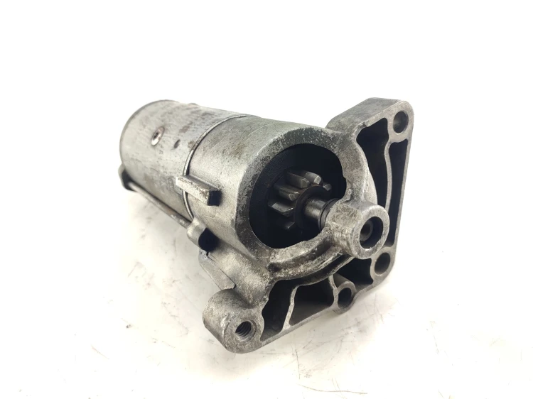 ROZRUSZNIK RENAULT LAGUNA II LIFT (2005-2007) 2.2 DCI 150KM 8200130624