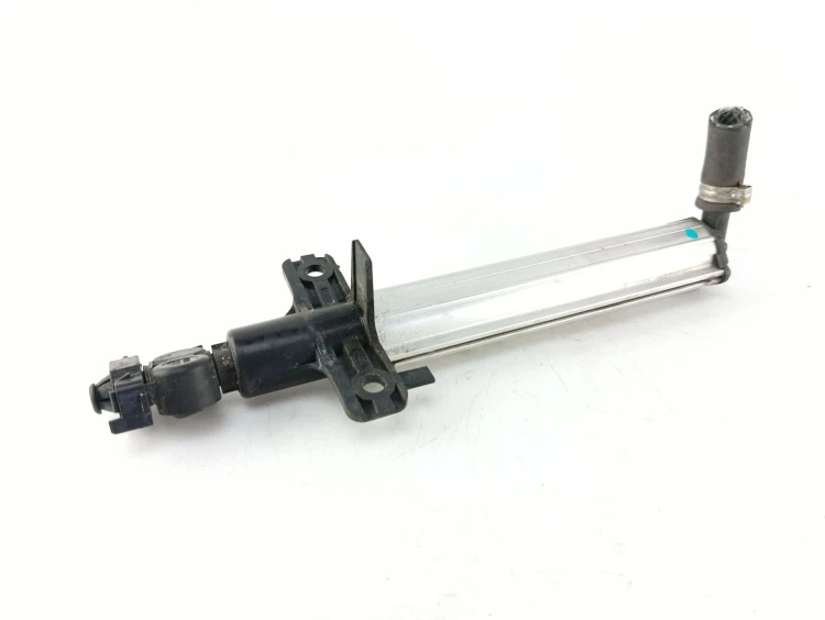 SPRYSKIWACZ LAMPY LEWY CITROEN C4 PICASSO I (2006-2010) 2.0 HDI 136KM 56681