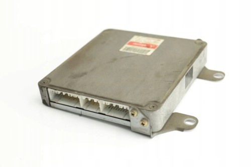 KOMPUTER STEROWNIK SILNIKA MITSUBISHI GALANT MD333002